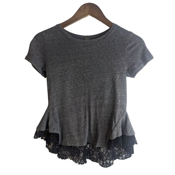 Free People Women's Grey T-Shirt Peplum Style w/Lace Inserts Casual Wear Sz XS - Picture 2 of 8